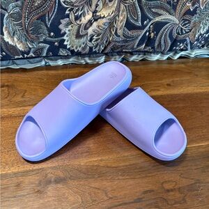 Wild Fable Lavender Slide Sandals